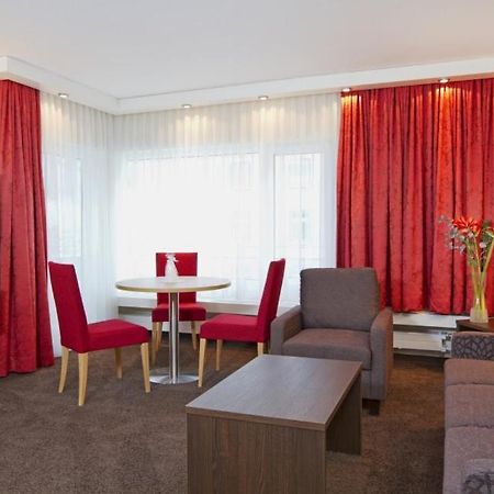 Central Apartments Давос Экстерьер фото