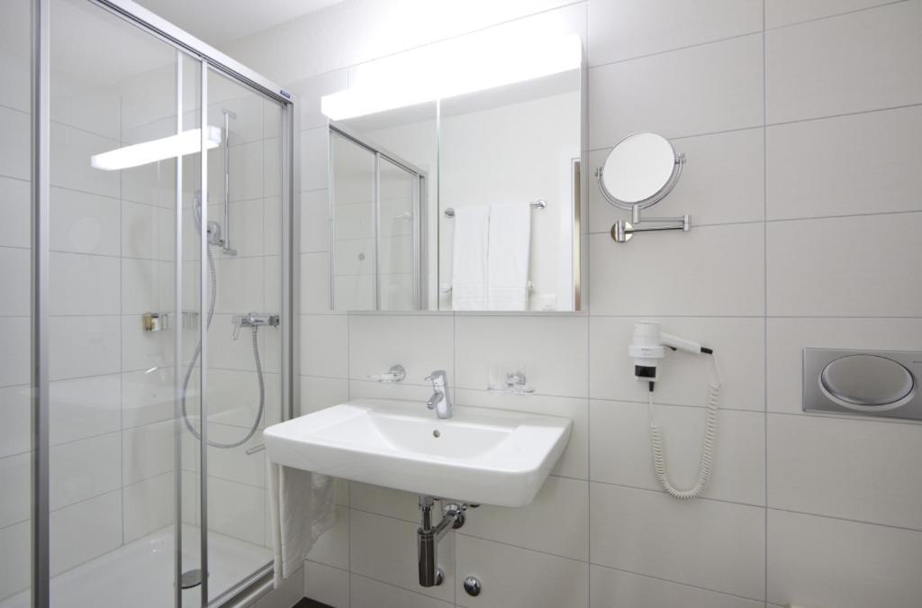Central Apartments Давос Экстерьер фото
