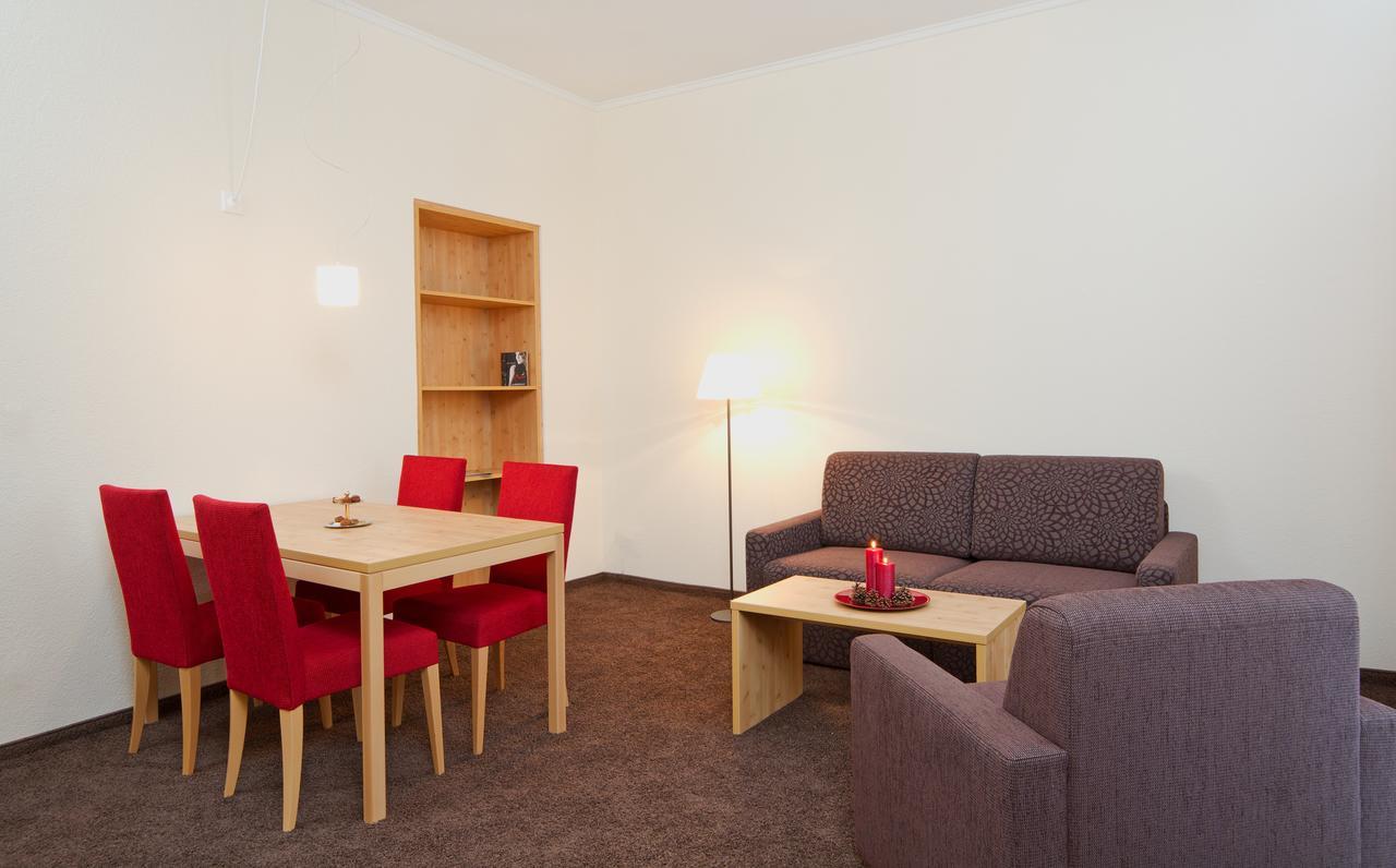 Central Apartments Давос Экстерьер фото