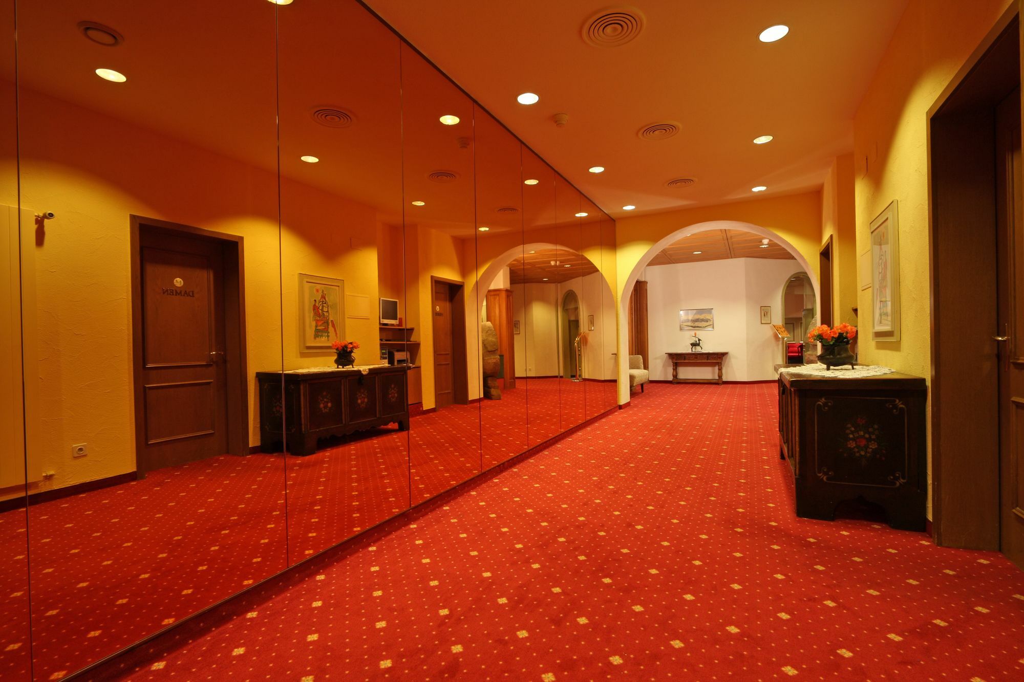 Central Apartments Давос Экстерьер фото